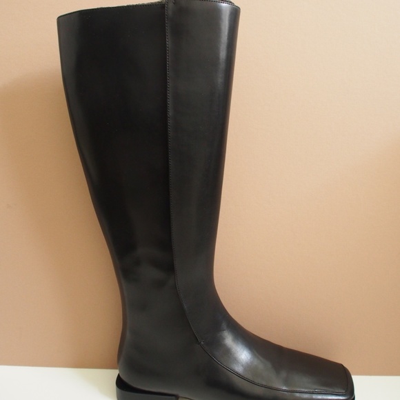 Tory Burch Square Toe Boots 20MM Knee Boots Size 9 Black - Picture 5 of 9